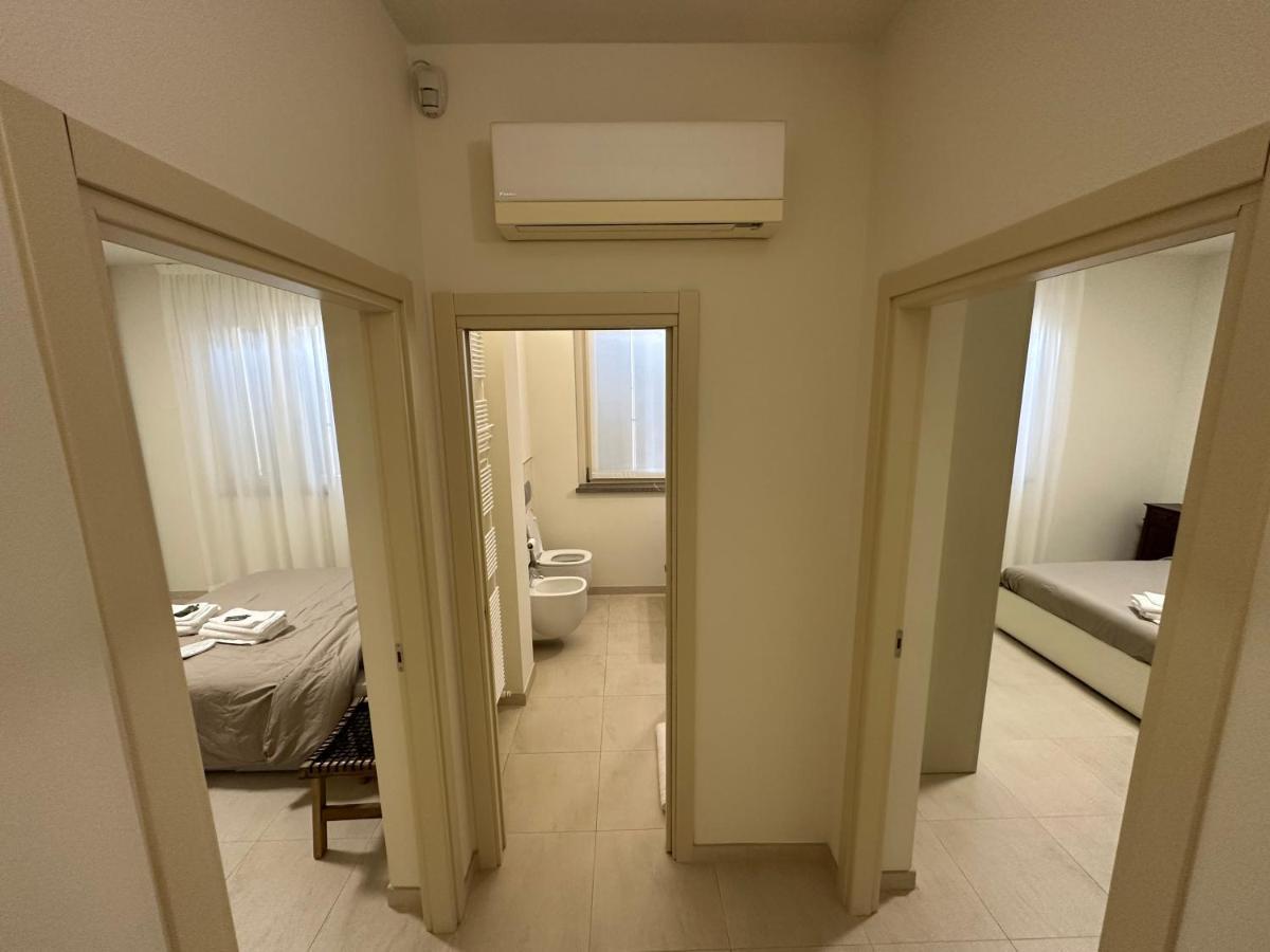 Casavale Elegante Residenza 108 Mq Max 7 Persone Apartamento Placência Exterior foto