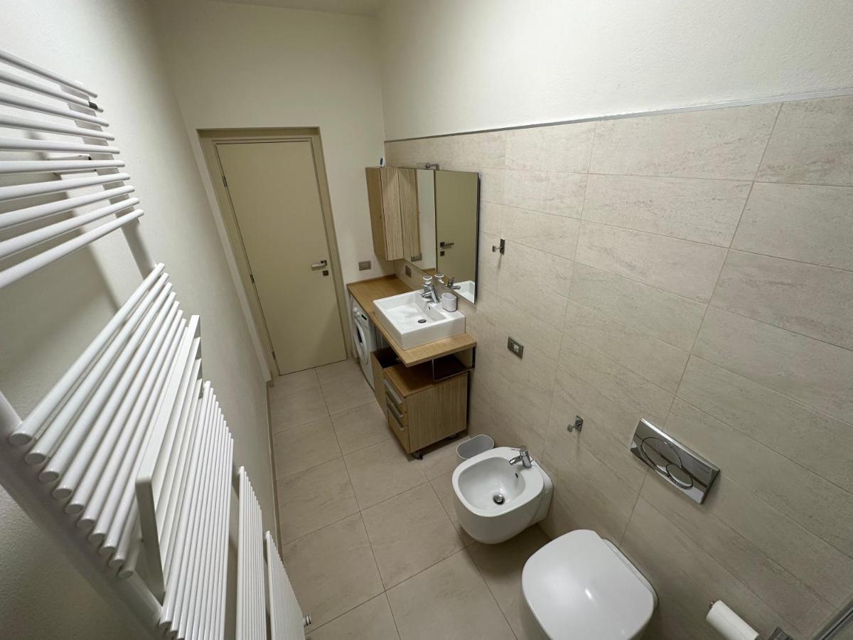 Casavale Elegante Residenza 108 Mq Max 7 Persone Apartamento Placência Exterior foto